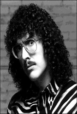 艾尔·扬科维奇_巡演现场_2011 Weird_Al_Yankovic_Live!_The_Alpocalypse_Tour